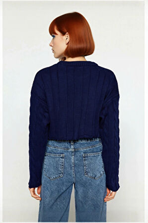 Kadın Basic Ekru Regular Fit Süper Crop Saç Örgü Bisiklet Yaka Uzun Kollu Akrilik Triko Kazak