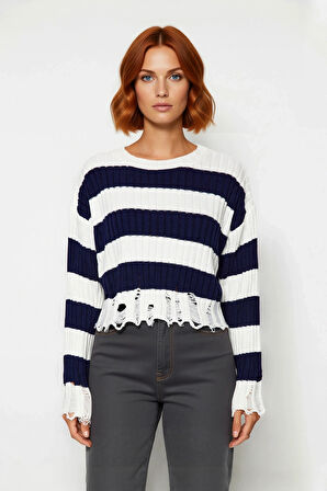 Kadın Modern Bisiklet Yaka Çizgili Akrilik Triko Crop Kazak Akıtma Detaylı Şık Kombinler Kaliteli