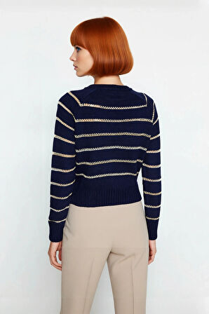 Kadın Oversize Reglan Kol Lacivert Çizgili Triko Kazak Modası Kış Mevsimine Özel Şıklık Kaliteli