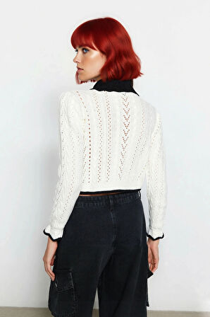 Kadın Ekru İnce Triko Kazak Ajurlu Desenli Polo Yaka Kurdele Fiyonklu Basic Crop Modeli Kaliteli