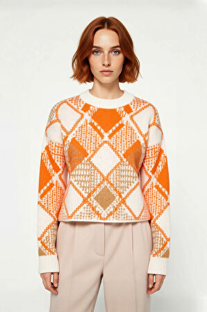 Kadınlara Özel Basic Kesim Düşük Kol Bisiklet Yaka Crop Triko Kazak Soğuk Günlerin Favorisi