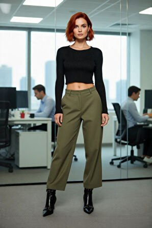 Kadın Şık Fitted Super Crop Uzun Kollu Bisiklet Yaka Triko Bluz Fitilli Dokulu Yanları Yırtmaçlı