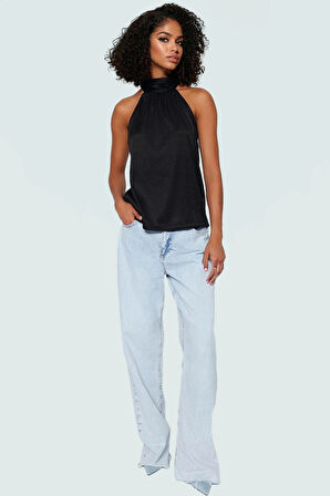 İş ve Günlük Kullanım İçin Polyester Örme Pilise Bluz Halter Yaka Profesyonel Görünüm