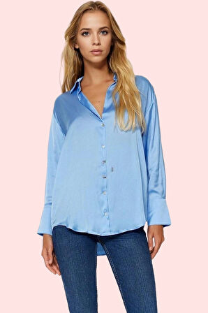 Kadın Regular Fit Gömlek Şıklığıyla Günlük Hayatı Kucaklayın Hafta Sonu Yaz Aylarının Vazgeçilmezi