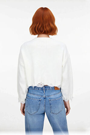 Kadın Basic Siluet Oversize Triko Kazak Crop Düşük Kol Akıtma Detaylı Soğuk Havalar İçin İdeal