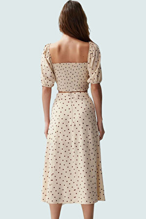 Viskoz Dokuma Puantiyeli Bluz Etek Takım Midi Boy Yırtmaçlı Uzun Ömürlü Dayanıklı Malzeme