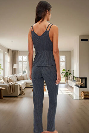 İnce Askılı Pijama Takımı %64 Polyester %33 Pamuk %3 Viskoz Karışımı Boru Paça Rahat Ve Şık