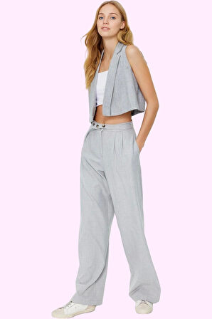 Kadın Straight Pantolon Yüksek Bel Geniş Paça Rahat ve Şık İş Pantolonu Yaz Aylarının Vazgeçilmezi