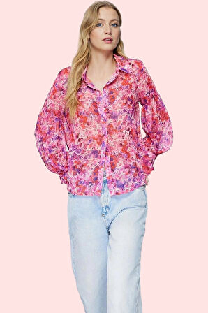 Kadın Geniş Kalıp Şifon Gömlek Çiçek Desenli Balon Kol Rahat Günlük Yaz Aylarının Vazgeçilmezi