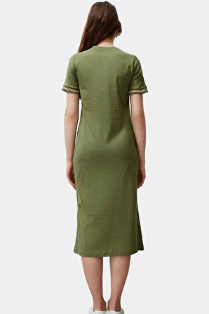 Yazlık Midi Elbise Örme Kumaş Bisiklet Yaka Relaxed Kalıp Yırtmaç Detayı Uzun Ömürlü