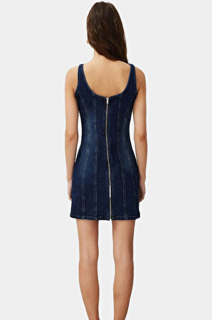 Fitted Mini Denim Elbise Bisiklet Yaka Comfort Kumaş Günlük Şıklık Şık Görünüm Konforlu Kesim