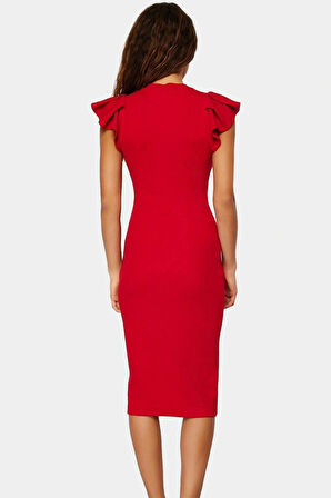Esnek Örme Midi Elbise Bodycon Kesim Volanlı Kollarla Şık Tasarım Trend Konforlu
