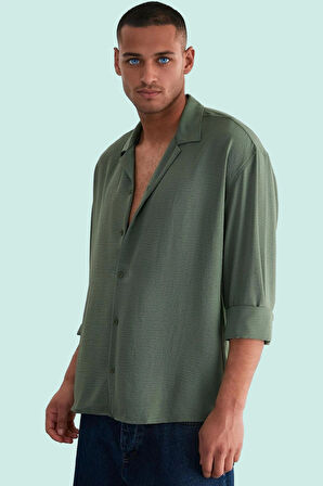 Erkek Yazlık Polyester Gömlek; Apaş Yaka Düz Desen Uzun Kollu Regular Boy Oversize Fit Hafta Sonu