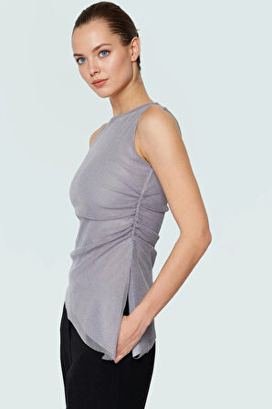 Regular Pamuklu Bluz Asimetrik Tül Kayık Yaka Yazlık Şık ve Rahat Yüksek Kalite