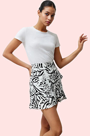 Kadın Viskoz Dokuma Şort Etek Çiçekli Fırfırlı Yüksek Bel Kısa Günlük Kullanım Özel Günler