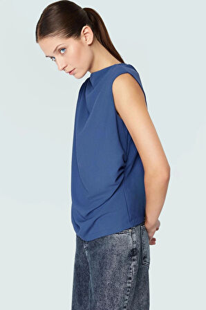 Yazlık 100% Polyester Regular Kalıp Bisiklet Yaka Bluz Zarifane Tasarım Kaliteli İşçilik