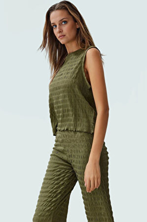 Yazlık Bluz Pantolon Takımı Nefes Alan Örme Kumaş Boru Paça Bisiklet Yaka Rahat Ve Şık