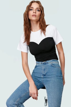 Renk Bloklu Bisiklet Yaka Kısa Kollu Fitted Pamuk Bluz Sandy Dokuma Casual Özenle Seçilmiş