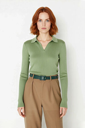 Kadınlar İçin Uzun Kollu Regular Fitilli Triko Kazak Polo Yaka Detaylı Kışlık Şık Görünüm Kaliteli