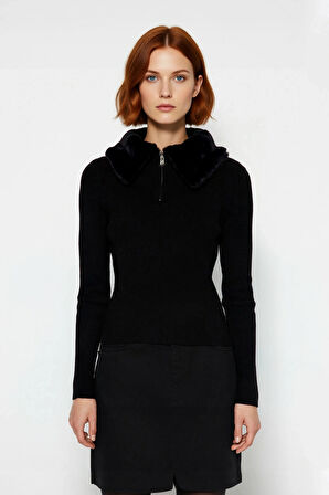 Kadın Basic Fitted Kürklü Yaka Triko Kazak Uzun Kollu Gündüz Gece Şıklığı İçin İdeal Kombin Parçası