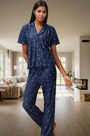 Rahat ve Şık Örme Pijama Takımı Kalp Desenli Regular Kalıp Özenle Seçilmiş Modern Stil