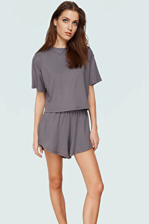 Nefes Alabilir Örme Kumaş Kadın T shirt Şort Takım Rahat Günlük Stil Modern Trend Tasarım