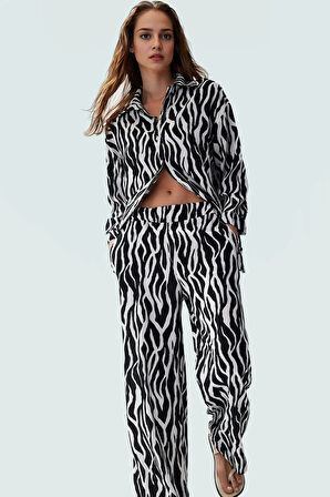 Rahat Yazlık Takım Elbise Viskoz Dokuma Kumaş Şal Desenli Konforlu Kesim Trend Tasarım