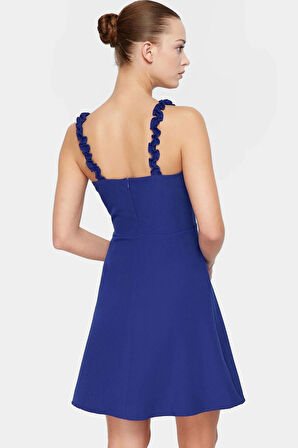 Yazlık Mini Elbise A line Fırfır Detaylı Kare Yaka Polyester Kumaş Modern Stil Trend Tasarım