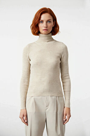 Kadın Basic Balıkçı Yaka Fitted Triko Kazak Akrilik Kumaşıyla Kış Kombinlerinin Vazgeçilmezi