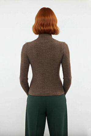 Kadın Uzun Kollu Dik Yaka Fitilli Triko Kazak Fitted Kesim Casual Giyim İçin İdeal Basic Model