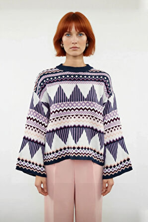 Kadınlara Özel Etnik Desenli Oversize Düşük Kol Bisiklet Yaka Triko Kazak Soğuk Havalara Uyumlu