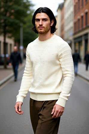 Erkek Uzun Kollu Fitted Kesim Basic Dokulu Triko Kazak Soğuk Havalarda Tarz Sahibi Görünüm