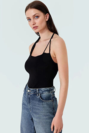 Aksesuar Detaylı Örme Crop Bluz %96 Viskoz %4 Elastan Yazlık Günlük Özenle Seçilmiş