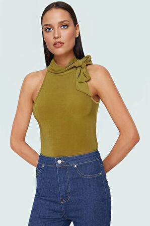 Kadın Yazlık Crop Bluz Dik Yaka Bağlamalı Detay Örme Kumaş Özel Tasarım Kaliteli İşçilik