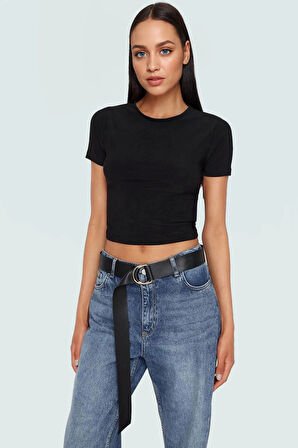 Yazlık Kısa Kollu Örme Crop Bluz Bisiklet Yaka Fitted Konforlu Kesim Özenle Seçilmiş