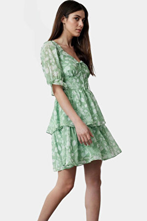 Astarlı Gipeli Mini Elbise Yazlık Çiçekli Dokuma Kumaş Kaliteli İşçilik Özenle Seçilmiş