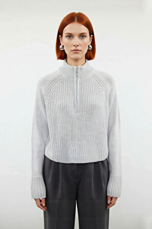 Kadın Selanik Dokuma Regular Kalıp Crop Dik Yaka Fermuarlı Uzun Kollu Triko Kazak Günlük Şıklık