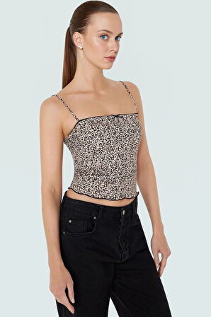 Basic Crop Bluz Leopar Desenli Poliamid Örme Rahat Premium Kalite Seçkin Malzeme Zarifane Tasarım