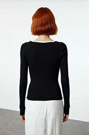 Kadın Basic Fitilli Triko Kazak Standart Kol Havuz Yaka İnce Yapısıyla Gün Boyu Konfor Sağlar