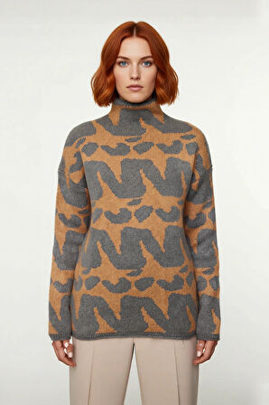 Kadın Basic Siluet Uzun Kol Dik Yaka Triko Kazak Konforlu Akrilik Dokusuyla Soğuklara Meydan Okuyun