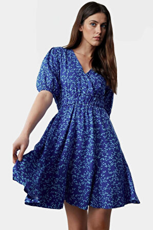 Shally Dokuma Mini Elbise V Yaka Kısa Kollu Çiçek Desenli Rahat Seçkin Malzeme Modern Stil