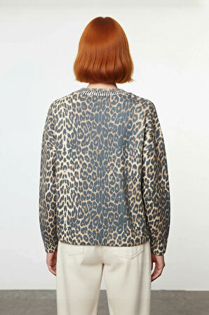 Kadın Oversize Düşük Kol Leopar Desenli Akrilik Polyester Günlük Bisiklet Yaka Triko Kazak Konforu