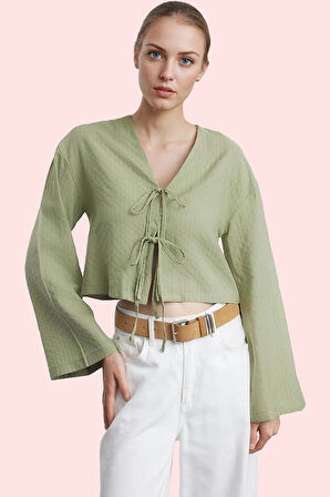 Kadın Bağcıklı Detaylı Gömlek Keten Görünümlü Rahat ve Şık Günlük Kombin Dayanıklı Malzeme