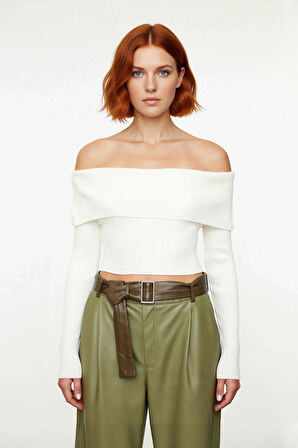 Kadınlara Özel Basic Siluet Fitted Triko Kazak Crop Boy Carmen Yaka Şık Seçim Kaliteli