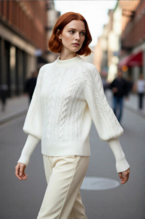 Kadın Regular Fit Yumuşak Dokulu Triko Kazak Balon Kol Dik Yaka Saç Örgü Kış Sezonu Şıklığı