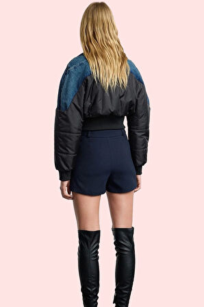 Kadın Şort Etek Polyester Karışımlı Nefes Alabilir Modern Tasarım Yaz Aylarının Vazgeçilmezi