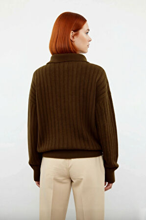 Modern Kadın Oversize Polo Yaka Triko Kazak Rahat Düşük Kol Fitilli Dokusuyla Kış Gardırobunuzun