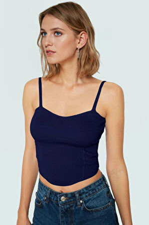 Fitted Kalıp Viskoz Triko Büstiyer Bluz Kolsuz Kalp Yaka Tasarım Uzun Ömürlü Kaliteli İşçilik