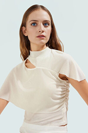 Yazlık Poliamid Bluz Dik Yaka Cut Out Simli Örme Kumaş Yüksek Kalite Şık Görünüm