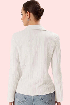 Kadın Basic Fitted Gömlek Renk Uzun Kollu Önden Bağlama Detayı ile Şık Yaz Aylarının Vazgeçilmezi